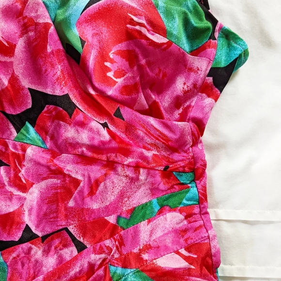 Vintage Roxanne Swimsuit - Picture 2 of 8